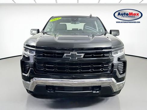 Used 2024 Chevrolet Silverado 1500 LT image 6