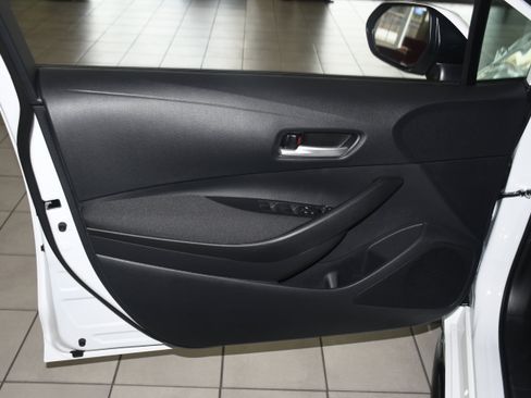 New 2026 Toyota Corolla SE FWD image 5