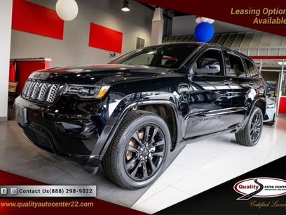 Used 2022 Jeep Grand Cherokee Laredo X
