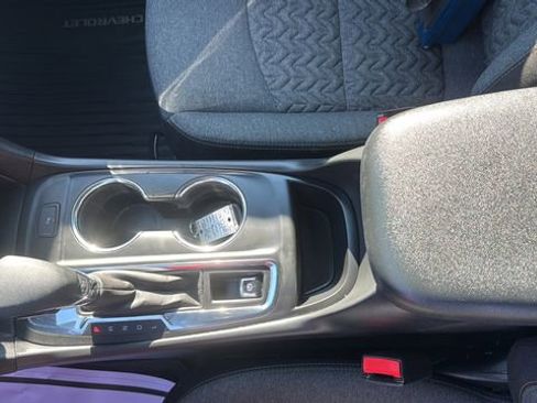 Used 2024 Chevrolet Equinox LT image 14