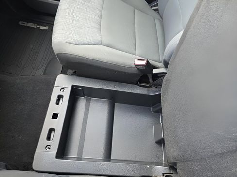 Used 2023 Ford F150 XLT image 27