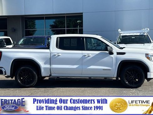 Used 2020 GMC Sierra 1500 Elevation w/ Elevation Value Package RWD image 3