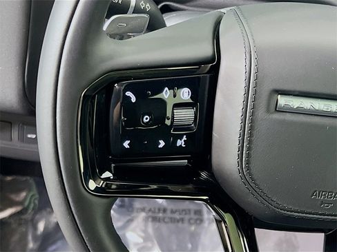 Used 2025 Land Rover Range Rover Velar Dynamic SE image 10