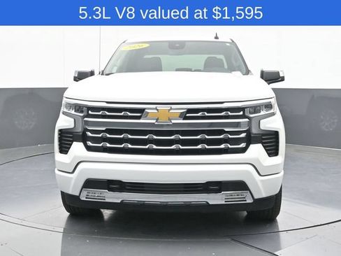 Used 2026 Chevrolet Silverado 1500 RST AWD/4WD image 2
