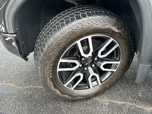 Used 2019 GMC Sierra 1500 AT4 w/ AT4 Premium Package AWD/4WD image 24
