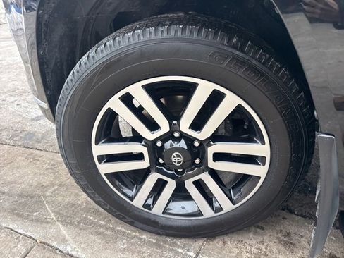 Used 2023 Toyota 4Runner Limited image 11