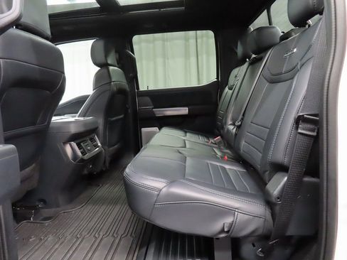Used 2025 Ford F250 Platinum image 10