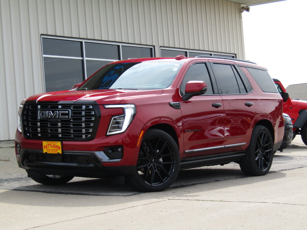 Used 2026 GMC Yukon Denali Ultimate AWD/4WD image 12