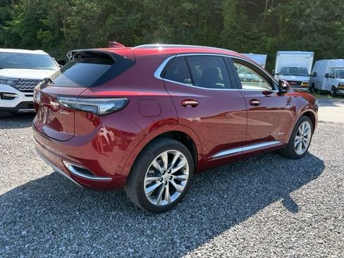 Used 2023 Buick Envision Avenir AWD/4WD image 3