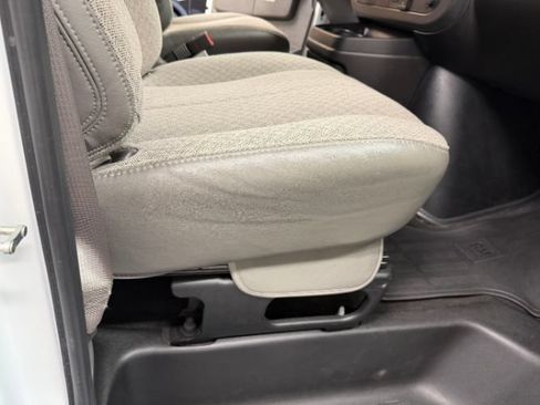 Used 2025 Chevrolet Express 3500 LT w/ LT Preferred Equipment Group RWD image 13