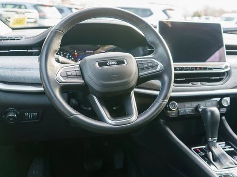 Used 2022 Jeep Compass Latitude w/ Convenience Group image 14