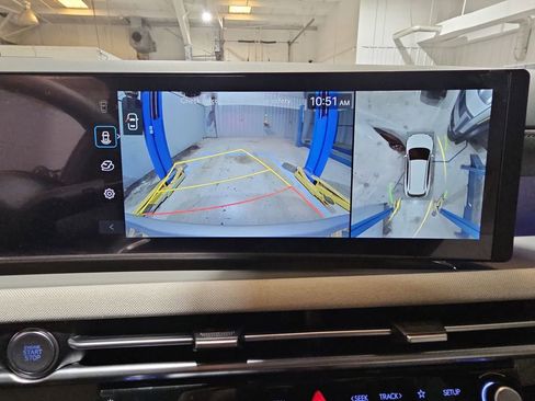 New 2026 Hyundai Tucson Limited image 24