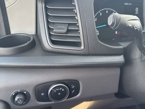 Used 2024 Ford Transit 250 Base 3D Cargo Van w/ Exterior Upgrade Package image 38