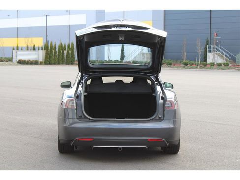 Used 2015 Tesla Model S 85D image 28
