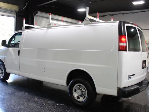 Used 2021 Chevrolet Express 2500 Extended w/ Driver Convenience Package RWD image 6