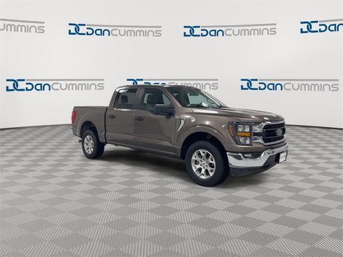 Used 2023 Ford F150 XLT image 2