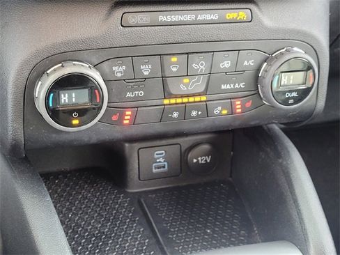 Used 2021 Ford Bronco Sport Outer Banks image 17