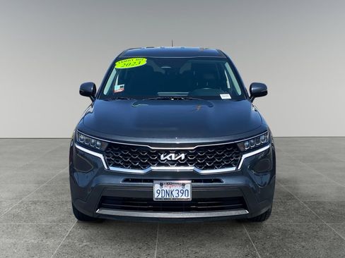 Used 2023 Kia Sorento LX FWD image 8