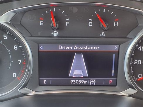 Used 2023 GMC Acadia AT4 w/ Preferred Package image 23