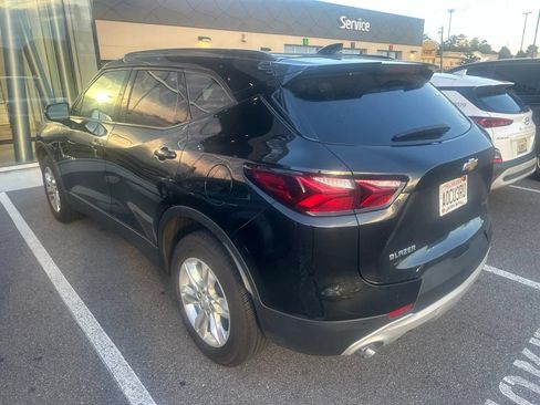 Used 2021 Chevrolet Blazer LT FWD image 4