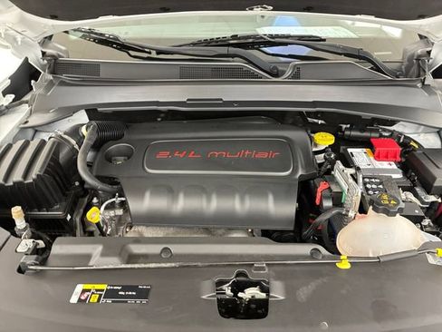 Used 2022 Jeep Compass Limited w/ Elite Group image 11