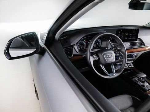 Certified 2022 Audi Q5 2.0T Premium Plus w/ Premium Plus Package image 24