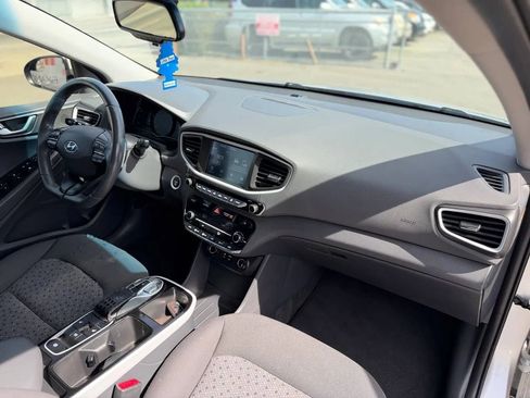 Used 2019 Hyundai Ioniq Electric image 33