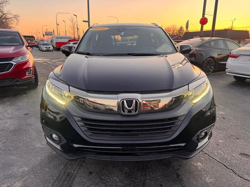 Used 2021 Honda HR-V EX image 3