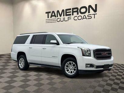 Used 2017 GMC Yukon XL SLT