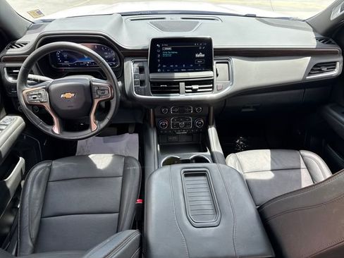 Used 2024 Chevrolet Tahoe High Country w/ LPO, Illumination Package AWD/4WD image 12