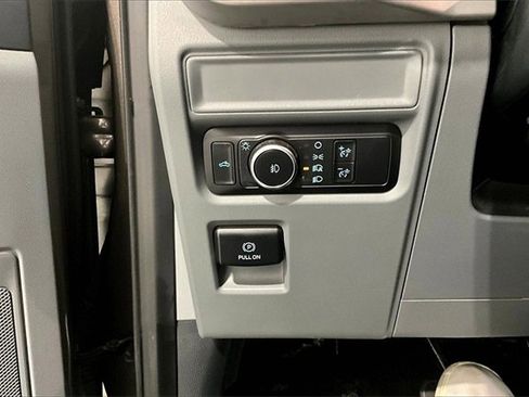 Used 2022 Ford F150 XLT image 17