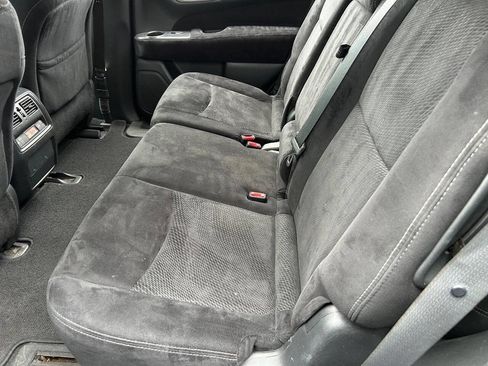 Used 2014 Nissan Pathfinder SV image 10