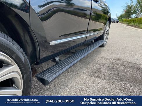 Used 2022 Lincoln Navigator L Reserve AWD/4WD image 31