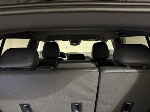 Certified 2024 Chevrolet Equinox EV RS AWD/4WD image 9