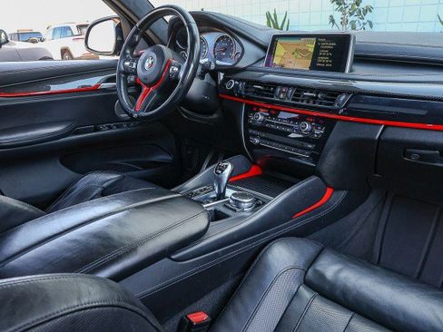 Used 2015 BMW X6 M image 37