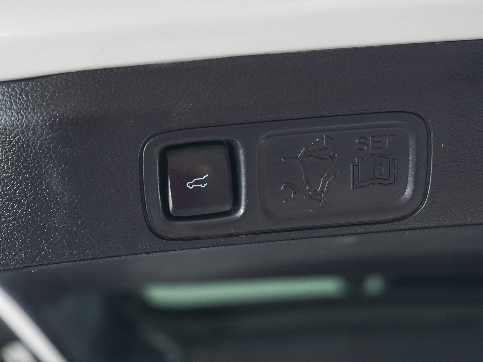 Used 2019 Ford Expedition Platinum AWD/4WD image 17