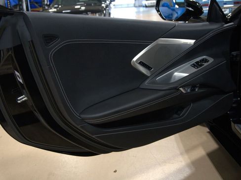 Used 2023 Chevrolet Corvette Stingray Preferred Cpe w/ Z51 Performance Package image 31