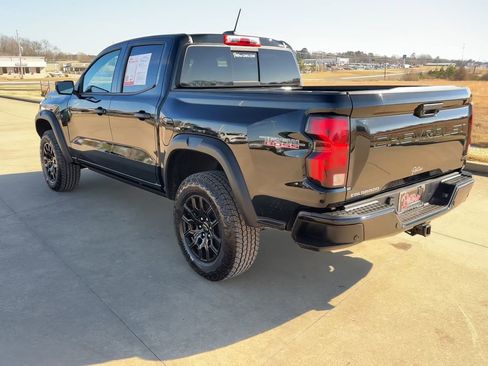 Used 2026 Chevrolet Colorado Trail Boss AWD/4WD image 7