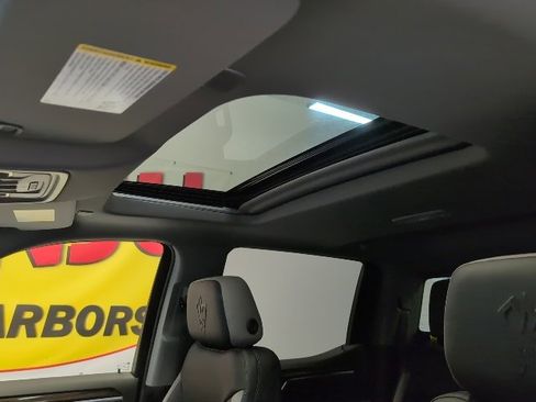 New 2026 Chevrolet Silverado 1500 RST w/ Dark Appearance Package image 32