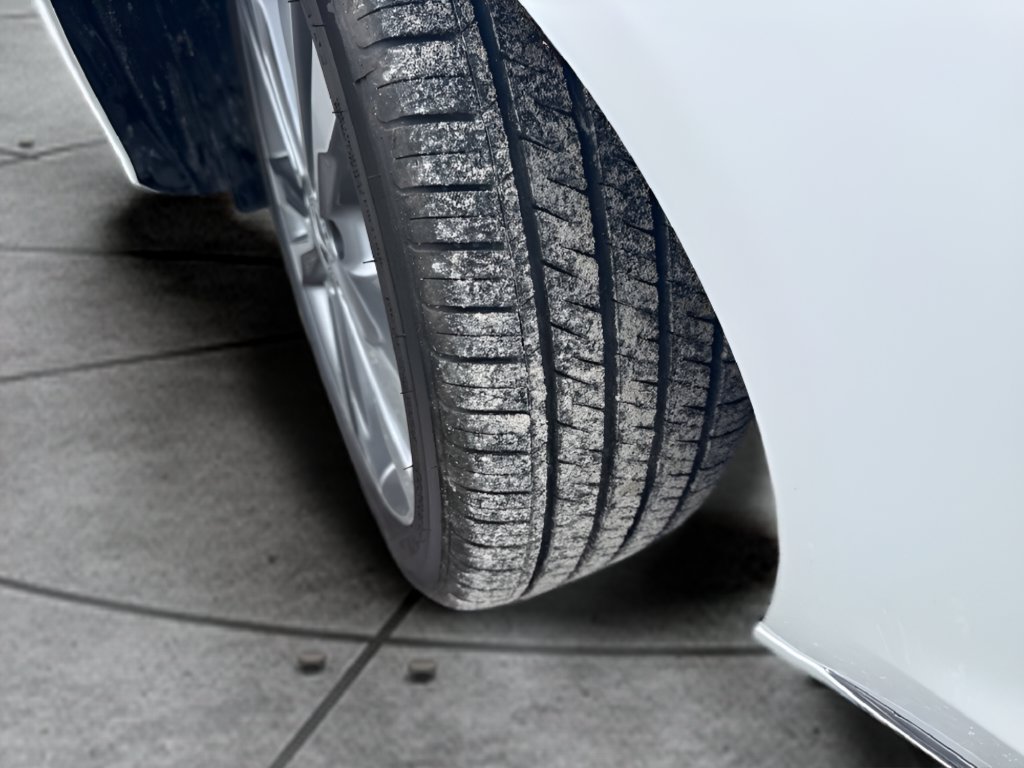 Used 2018 Mercedes-Benz C 300 Sedan image 29