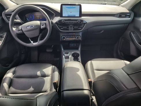 Certified 2022 Ford Escape SEL w/ Technology Package FWD image 12