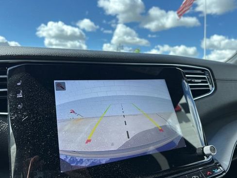 Used 2025 Jeep Wagoneer L 4WD image 28