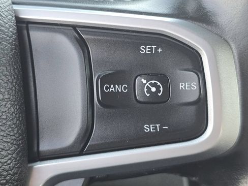 Used 2022 RAM 1500 Big Horn AWD/4WD image 31