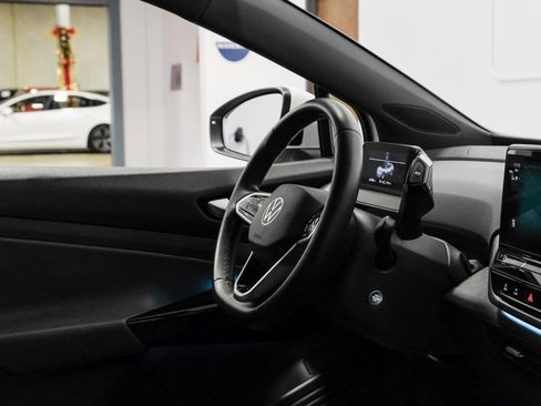 Used 2021 Volkswagen ID.4 Pro w/ ID.4 Protection Package image 20