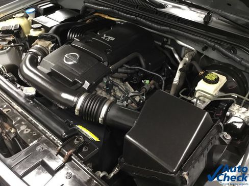 Used 2015 Nissan Frontier SV AWD/4WD image 42