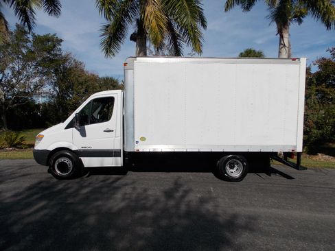 Used 2007 Dodge Sprinter 3500 image 12
