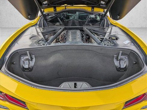 Used 2025 Chevrolet Corvette Stingray Coupe w/ 1LT image 7