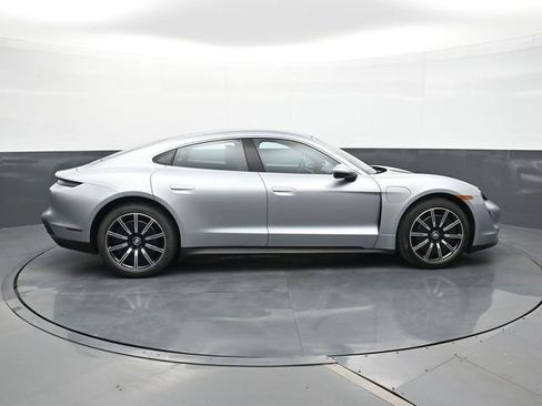 Used 2024 Porsche Taycan 4S image 24