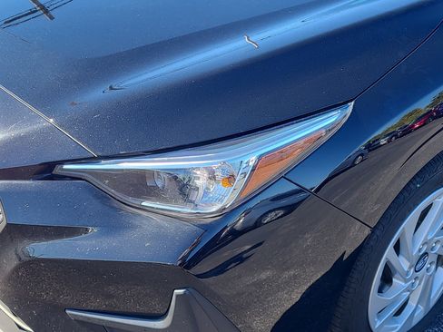 Certified 2024 Subaru Impreza Hatchback image 9