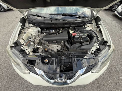 Used 2016 Nissan Rogue SV w/ SV Premium Package AWD/4WD image 29